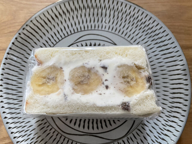 振り向けばこの顔 宮の陣 パン 食べログ