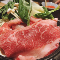 個室和食 肉割烹 吟次郎 品川駅前店 - 神戸牛のトマトすき焼き （野菜　龍の卵）