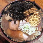 ラーメン しみず - 豚骨しょうゆ（並￥650）9/24/2012