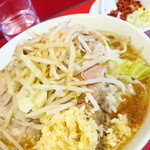 ラーメン二郎 - ラーメン小＋ニンニク多め＋白ネギ
