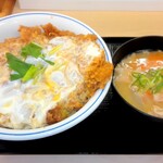 Katsuya - カツ丼(竹)120gロース￥715＆とん汁(小)￥132