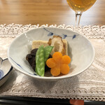 Hosomichi - 野菜と高野豆腐の炊き合わせ…人参のねじり梅が綺麗です♪