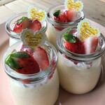 カラスベース - デザート一例