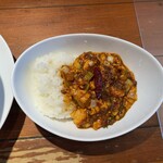 成都正宗担々麺 つじ田 - 小麻婆丼