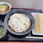 Serufu Udon Seki - 