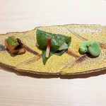 新ばし 星野 - 黒メバル、鯛の桜寿司、空豆