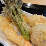 乙蕎麦 - タラの芽は季節限定です