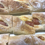 粉とクリーム - 切れ目に着目する。