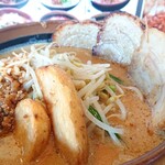 membatadokoroshouten - 北海道味噌の味噌漬け炙りチャーシュー麺