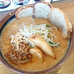 membatadokoroshouten - 北海道味噌の味噌漬け炙りチャーシュー麺