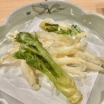川田 - 2021.4.  白魚とタラの芽とコシアブラの天麩羅