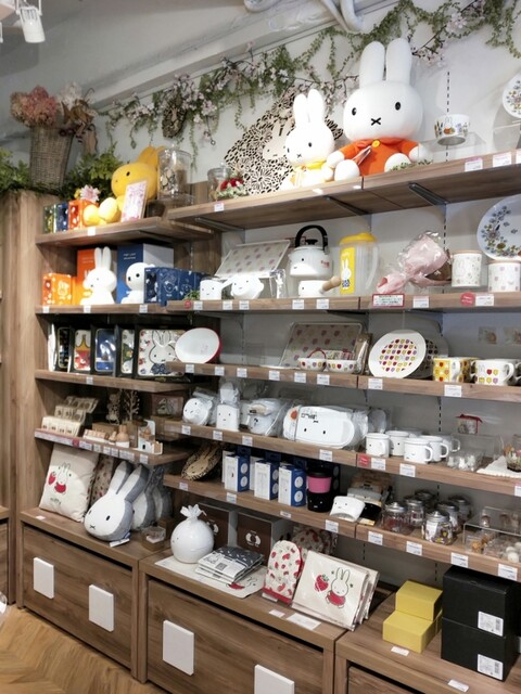 フラワーミッフィー 浅草店 Flower Miffy 浅草 東武 都営 メトロ アイスクリーム 食べログ