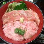 炙処 火ノ膳 人形町本店 - 漬けマグロとネギトロ丼　880円