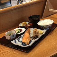 赤坂とゝや魚新 - 