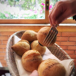 モナリザ - パンのサービス