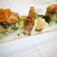 モナリザ 恵比寿店 - 北海道ホタテとトマトの木の芽バター焼き。筍と春キャベツのエチュベ添え