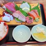 Hamayaki Kaisen Izakaya Daishousuisan - 