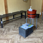 雪ぐに - 中待合は12席