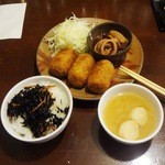 串揚げ 毬 - 日替りランチ（コロッケ・里芋とイカ）900円
