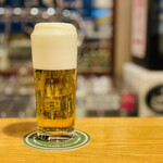 Brasserie Beer Blvd. - アサヒスーパードライ マツオ注ぎ（680円）