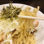Menya Keijirou - 温玉まぜ麺