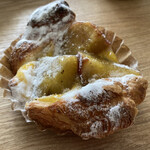 ビアンヴニュ - 料理写真:日替わりデニッシュ（おいも）