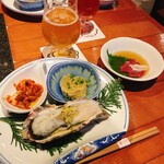 飛び牛出汁焼肉 舌賛 - 
