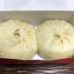 551 蓬莱 - 豚まん 2個 380円