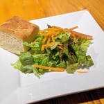 トラットリア ダイ パエサーニ - サラダ