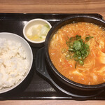 カルビ丼とスン豆腐専門店 韓丼 - ラーメンスン豆腐定食（海鮮）