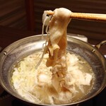 zensekikoshitsuizakayaayadori - お通しの「鶏しゃぶ鍋」