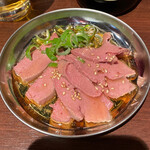 Tachinomi Shuranni - 低温調理‼︎ 豚レバ刺風