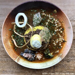 Supaisukare bomaile - 魚介と親鶏の出汁カレーのあいがけ