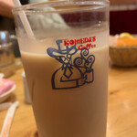 Komeda Kohi Ten - アイスミルクティー￥470たっかっっ(･д･｡)