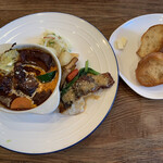 ビストロ キャトル - 