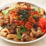 Suji kimchi Yakisoba (stir-fried noodles) /udon