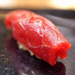 日本橋蛎殻町 すぎた - 鮪の赤身のづけ