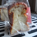 JUNIBUN BAKERY - ジュウニブン食パン