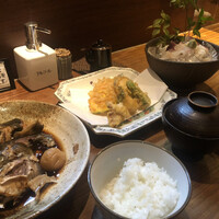 ろっこん -  ろっこん -