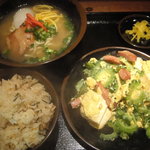 沖縄そば うふやー - ゴーヤーチャンプルー・じゅーしー定食