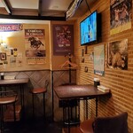 スペイン料理&BAR アモール・デ・ガウディ - 店内。