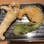 Agetate Tempura Yoshihei - よし平天ぷら膳(¥1,078)の第二陣(かぼちゃ、鶏、ピーマン)