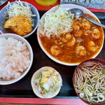 中華料理 大宛 - エビチリ定食¥900