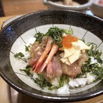 筥崎とろろ - ◆海鮮丼・・海鮮は少なめですが、主役は「とろろ」ですから。(^0^;)