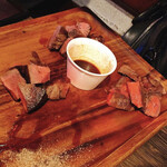 肉バル カンビーフ - 