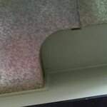 ラーメン二郎 - 天井のダクトがこれ