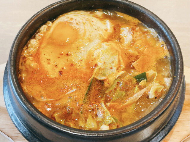 スンドゥブ専門店 3匹の子ぶた 甲府 韓国料理 食べログ