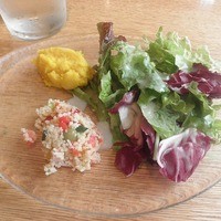 TOOTH TOOTH GARDEN RESTAURANT - サラダ