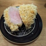 とんかつ成蔵 - カツ三個目のシャトンブリアン