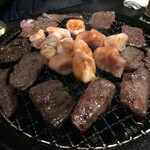 個室焼肉酒場 食肉センター 肉道場 - 